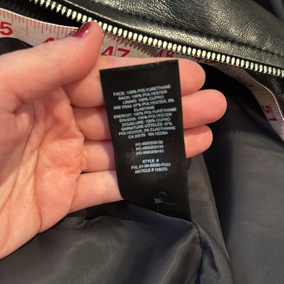 Aritizia- Babaton Vegan Bomber Jacket. Brand new condition - Picture 8 of 8